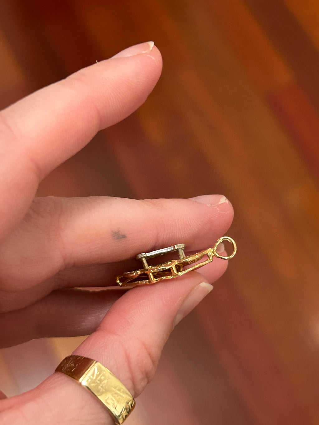 Diamond Filigree M Charm
