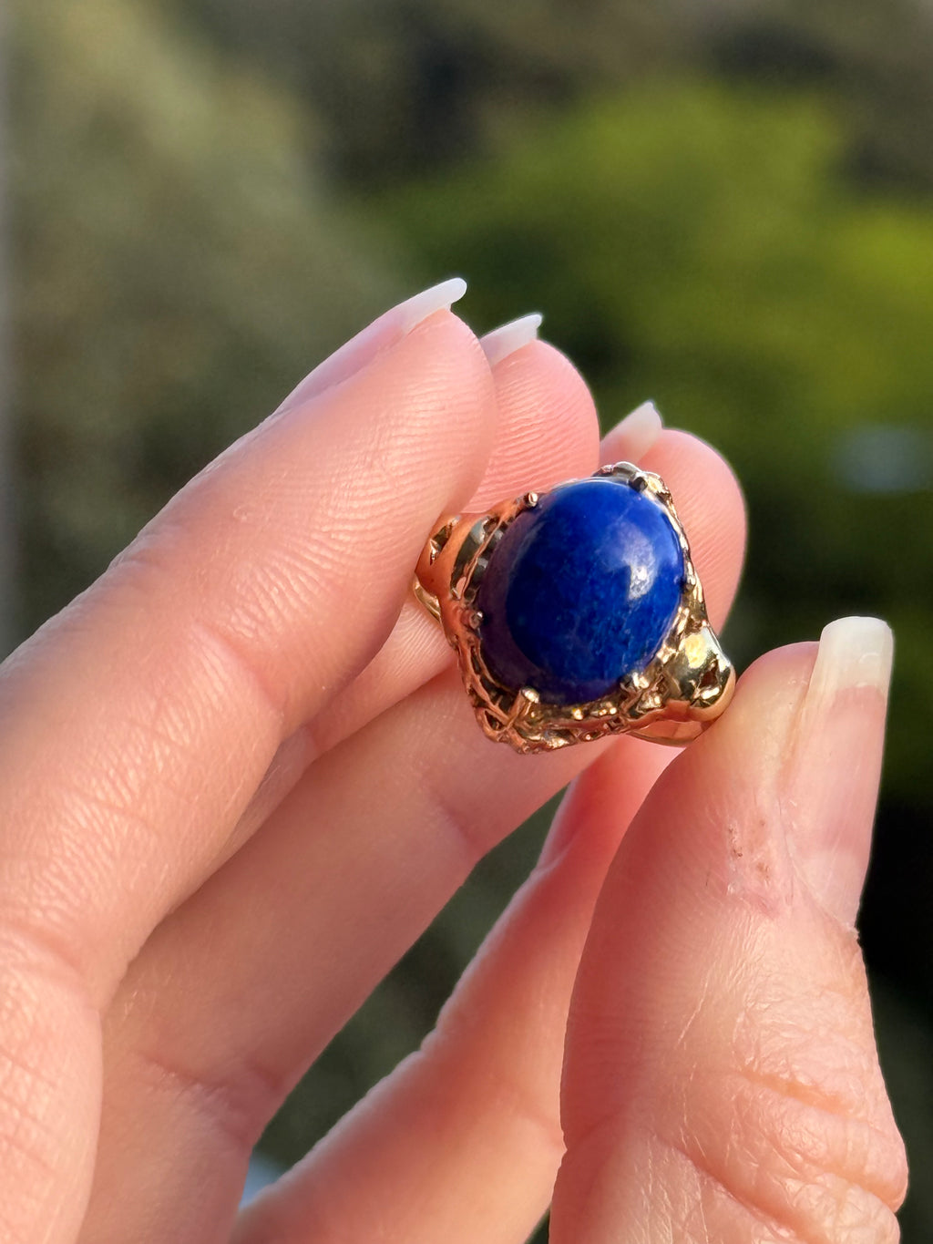 Lapis Cabachon Ring