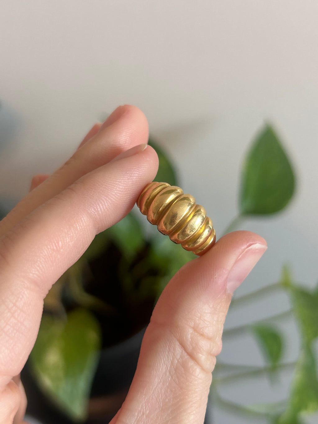 Chubby Croissant Ring