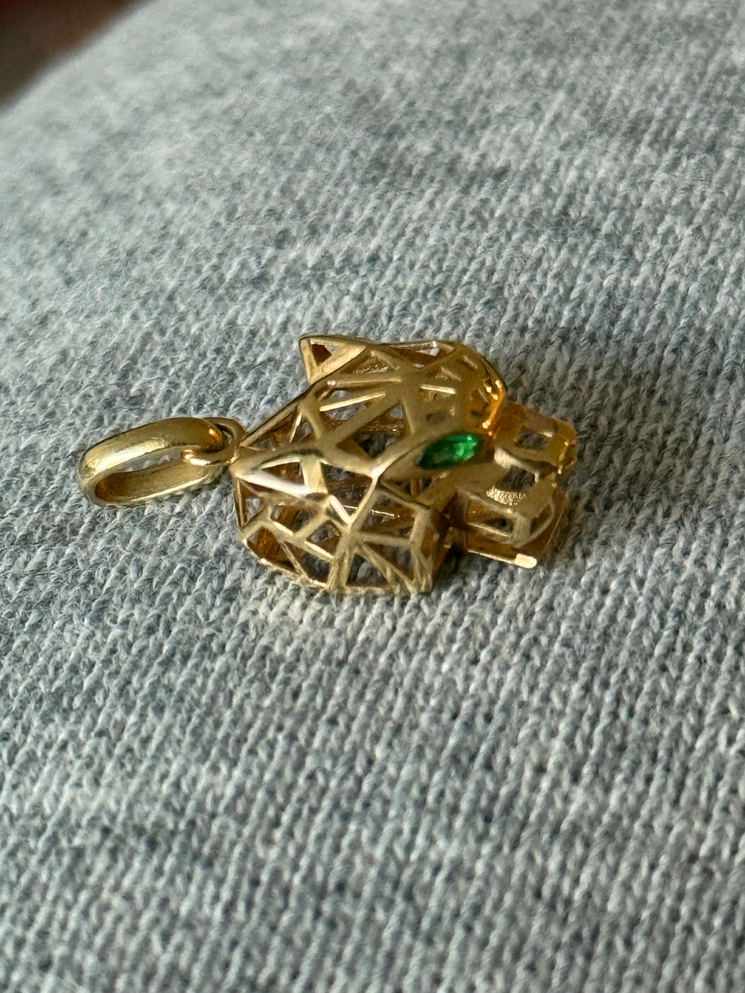 Leopard Emerald Charm