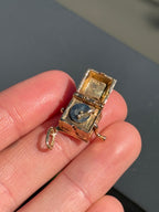 Articulated Record Player Charm