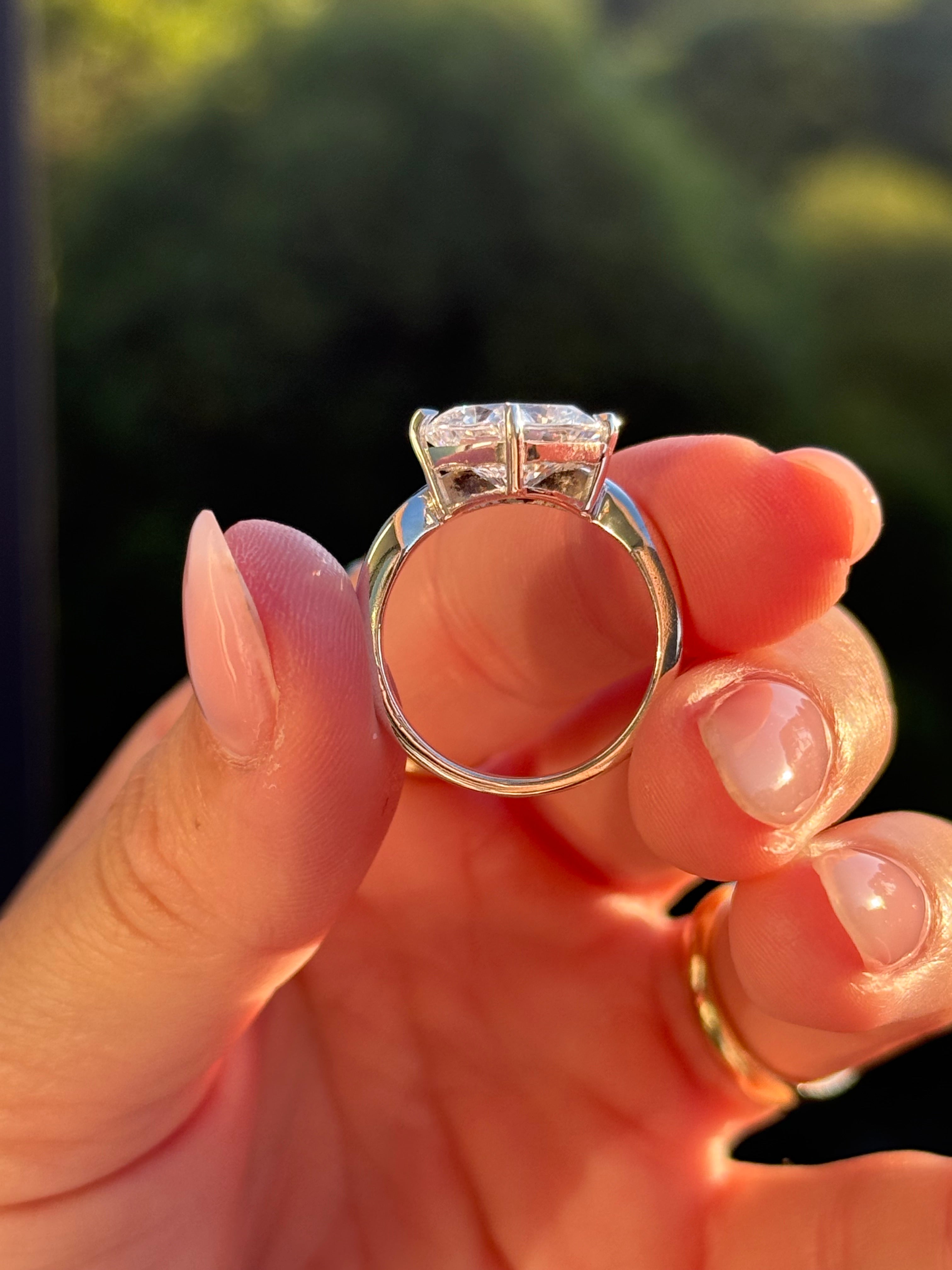 Custom Floating Ring