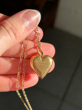 Load image into Gallery viewer, Heart Locket
