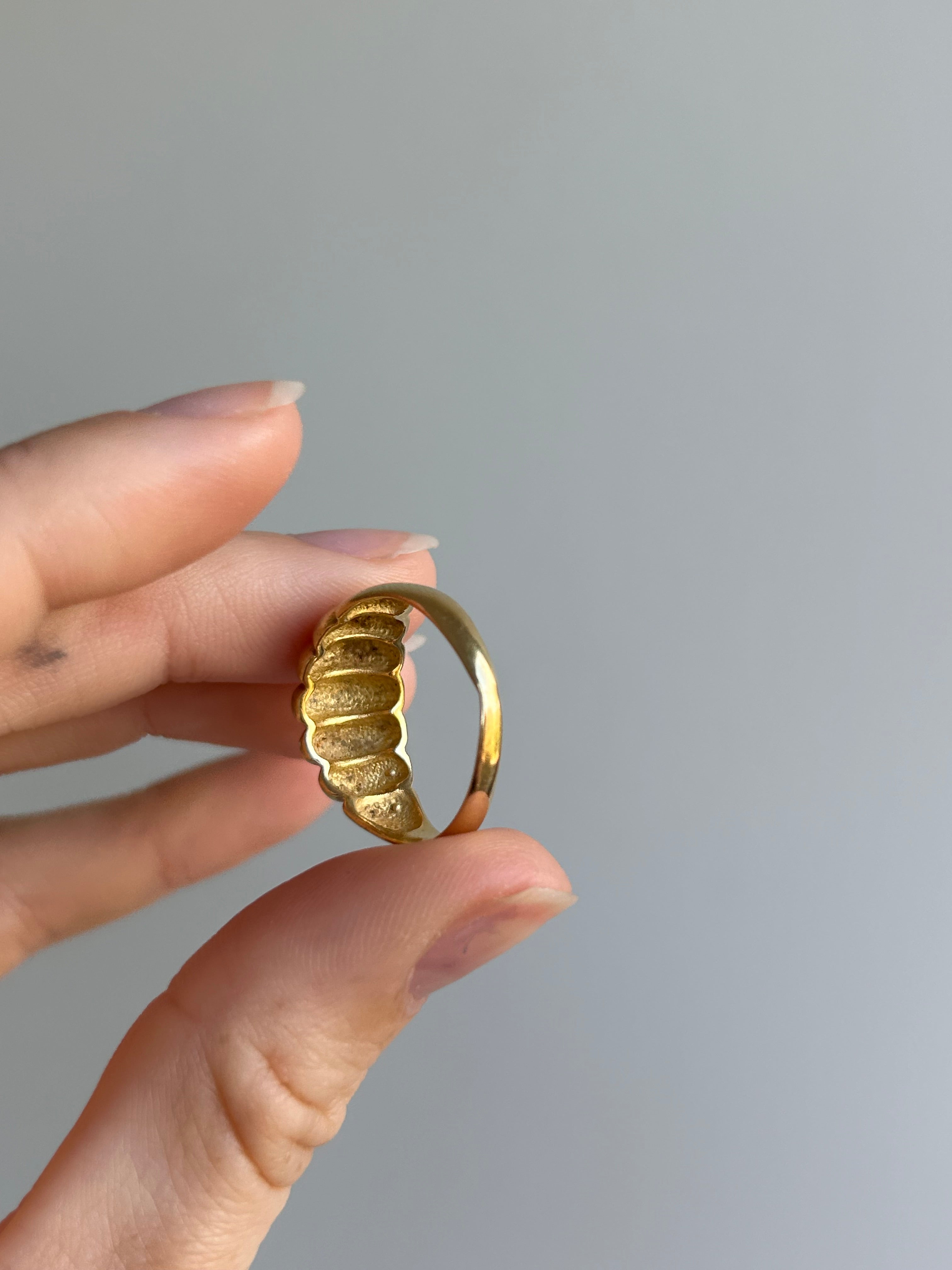 Chubby Croissant Ring