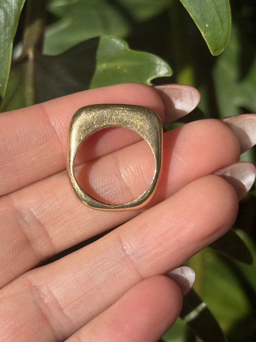 14k Square Band