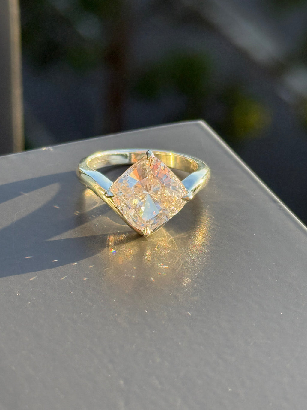 Custom Floating Ring