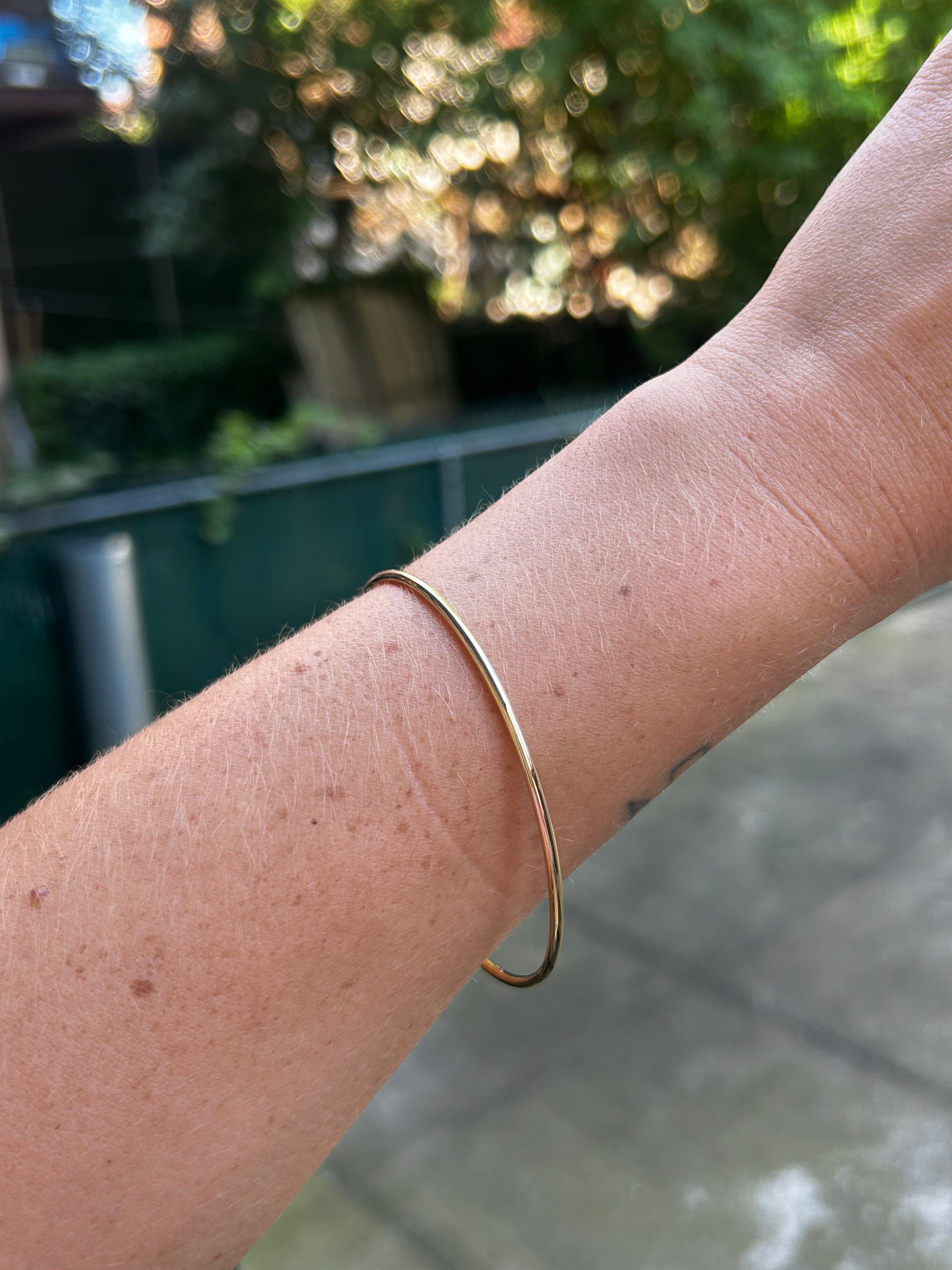 Solid Whisper Bangle