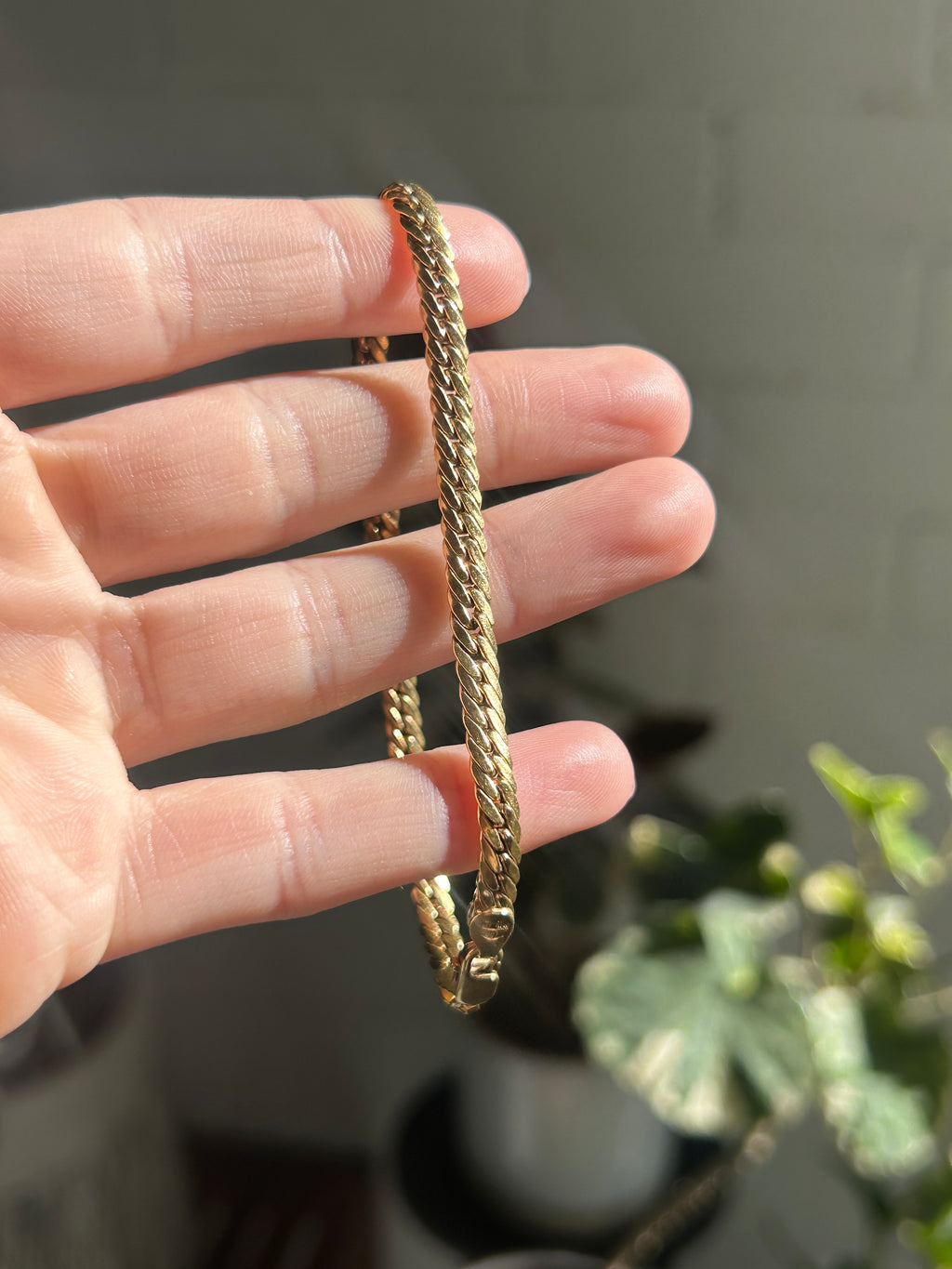 Fishtail Curb Bracelet
