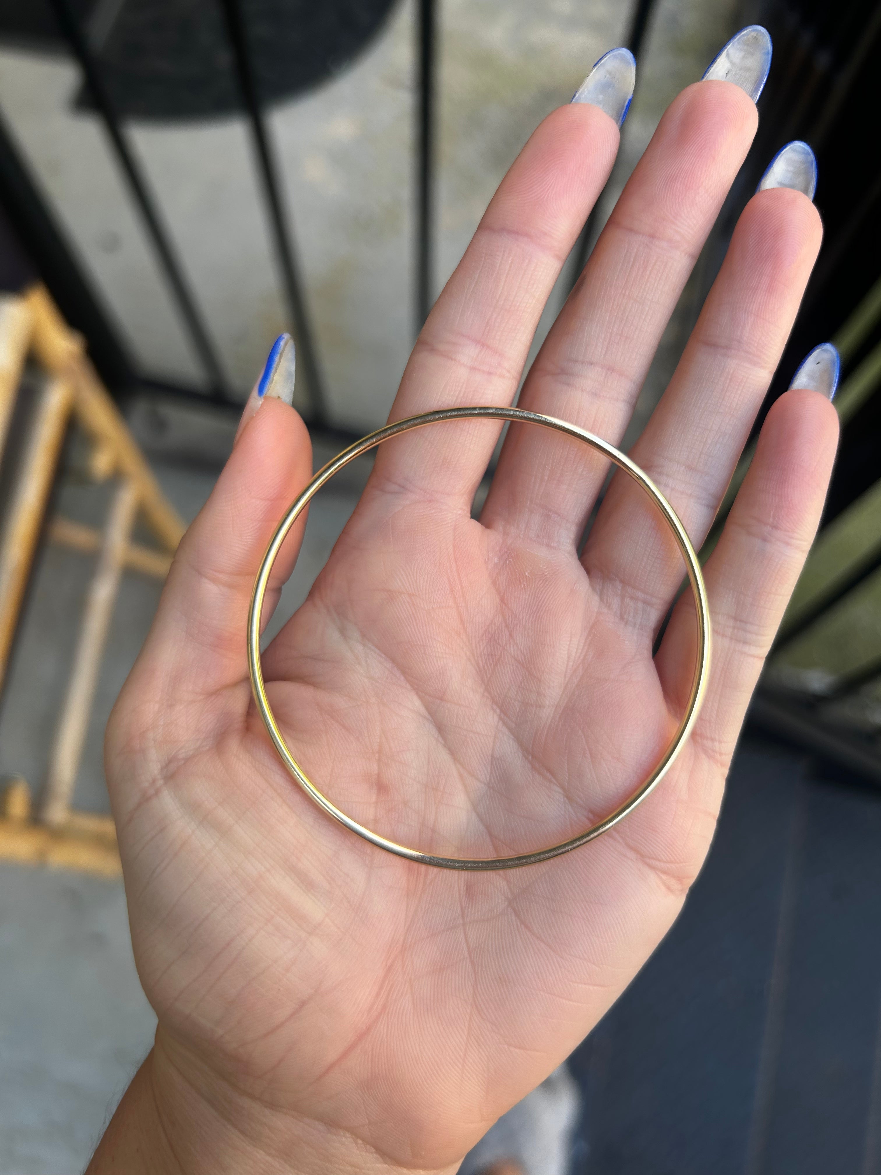 Solid Whisper Bangle