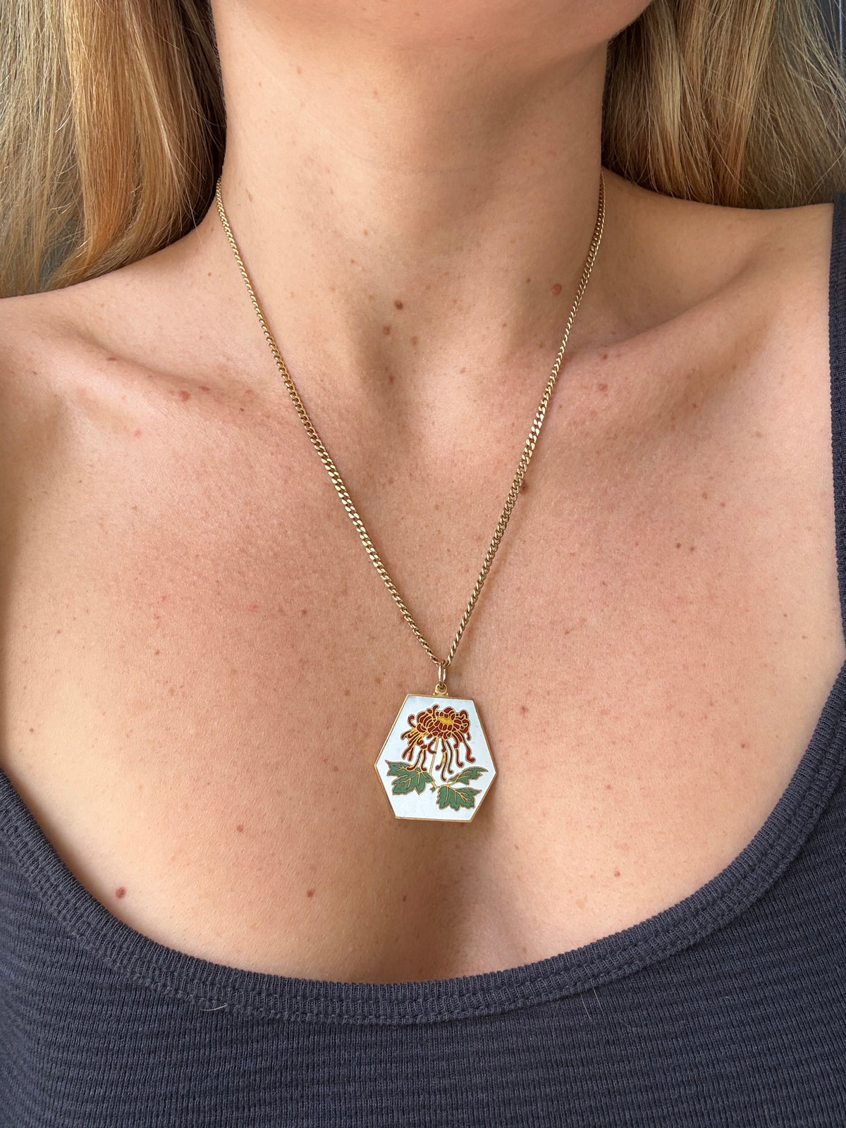 Red Chrysanthemum Pendant
