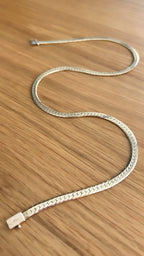 Vintage Solid Herringbone