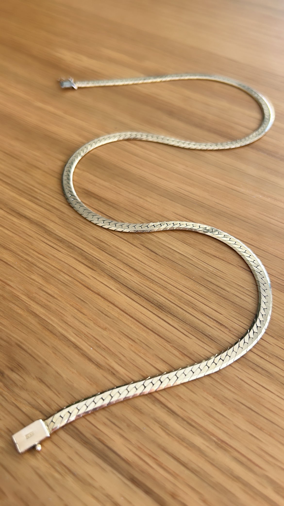 Vintage Solid Herringbone