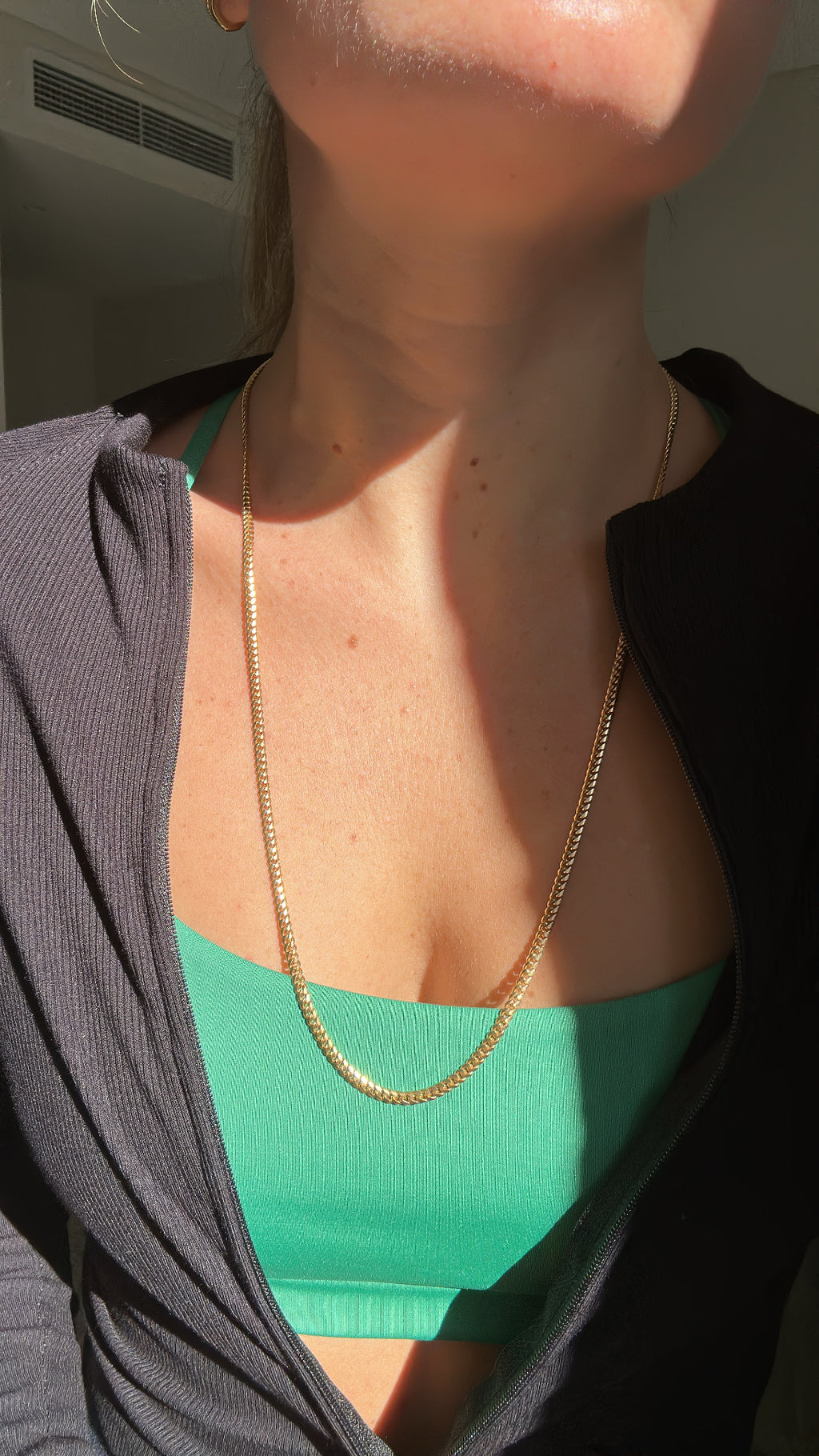 Solid Puffy Long Curb