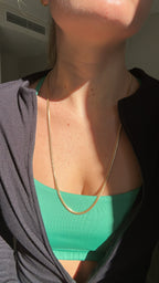 Solid Puffy Long Curb