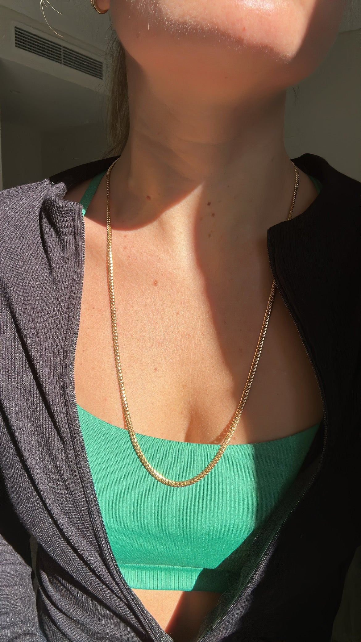 Solid Puffy Long Curb