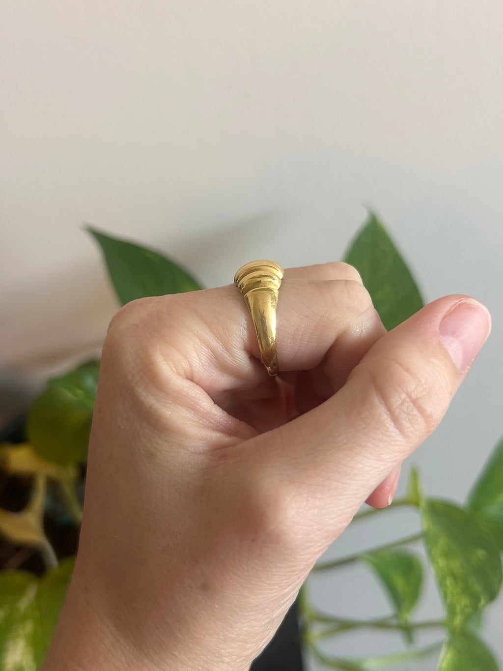 Chubby Croissant Ring