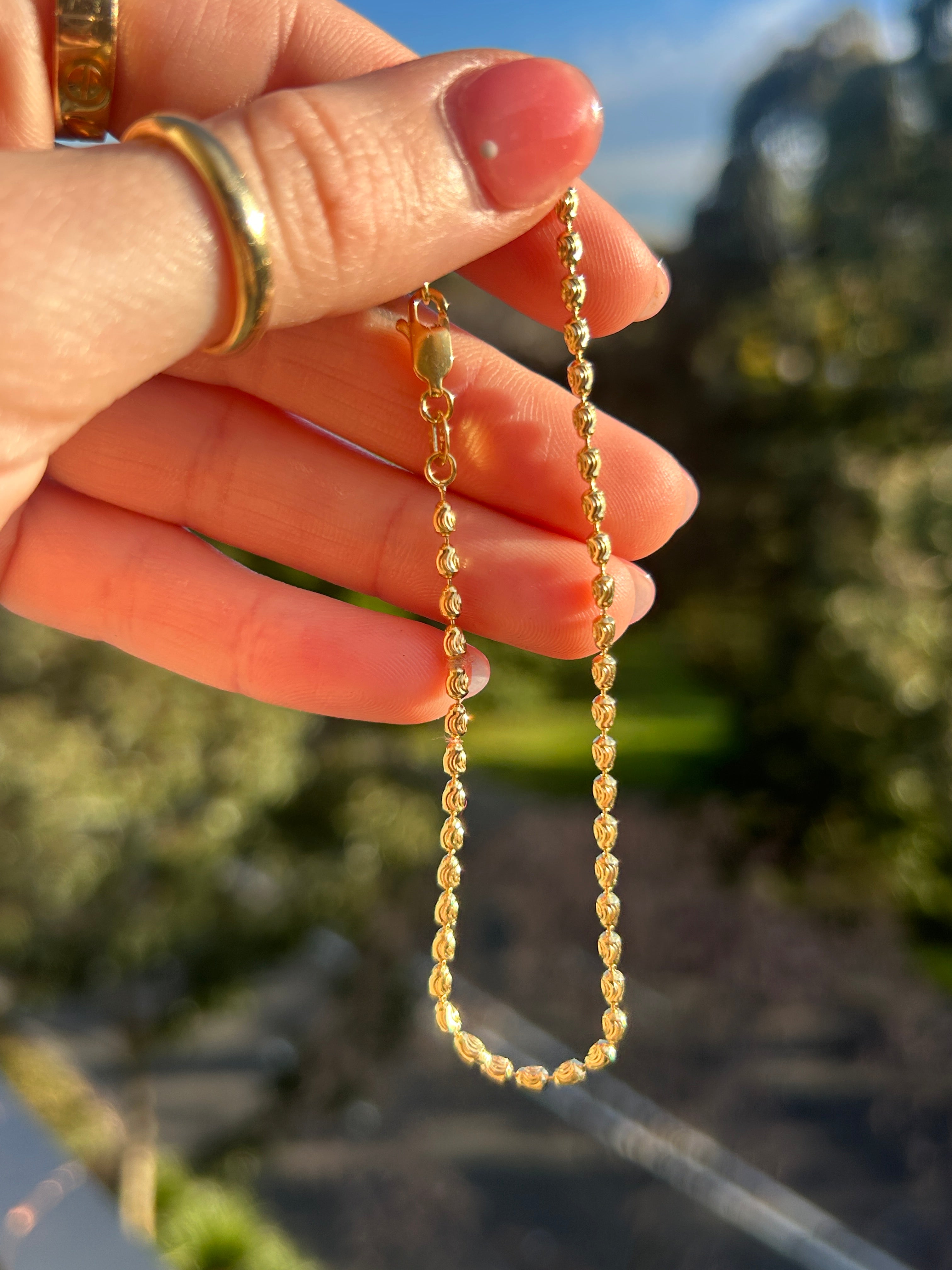 Diamond Cut Solid Ball Bracelet