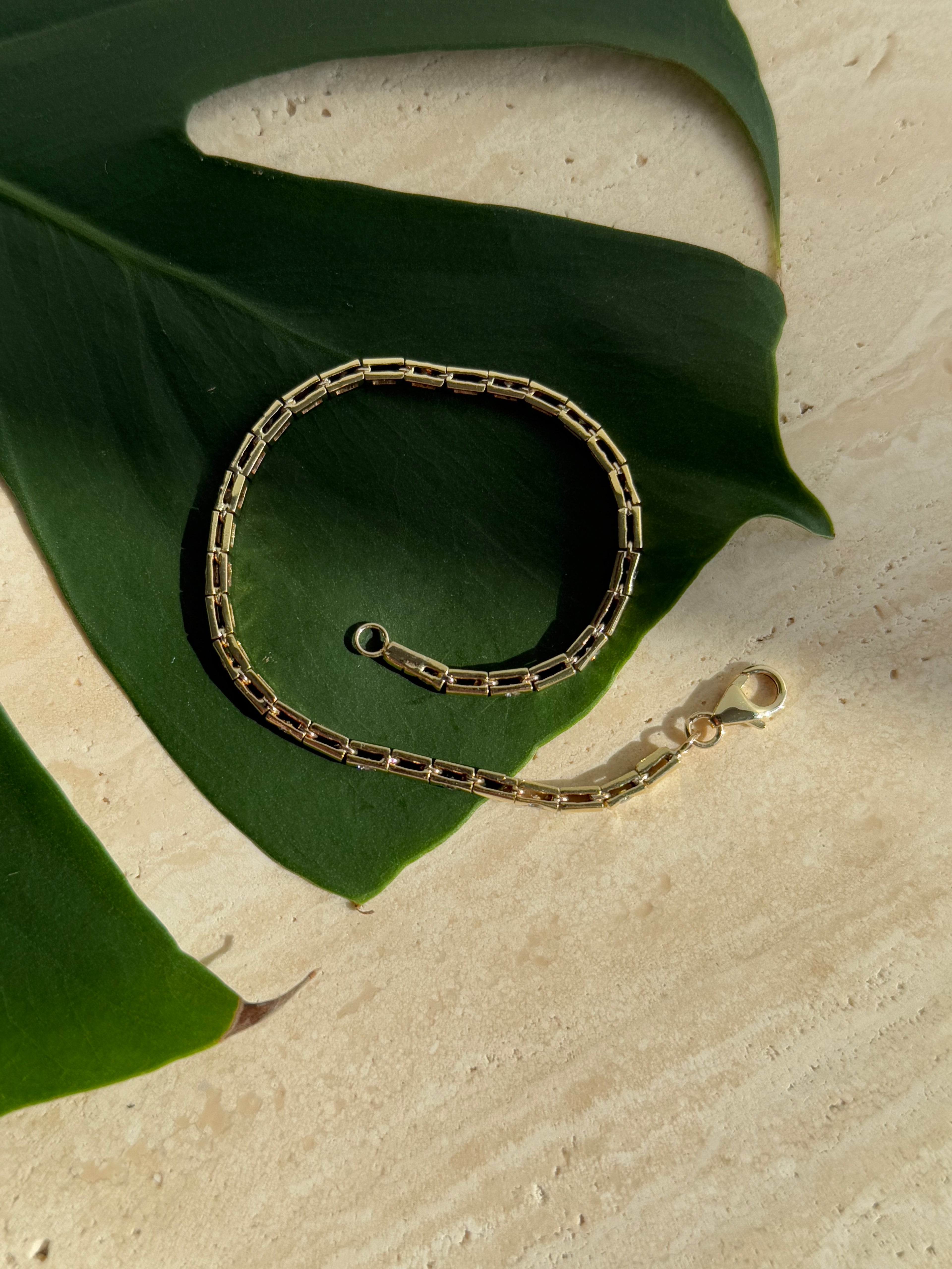 Solid Bar Tennis Braceler