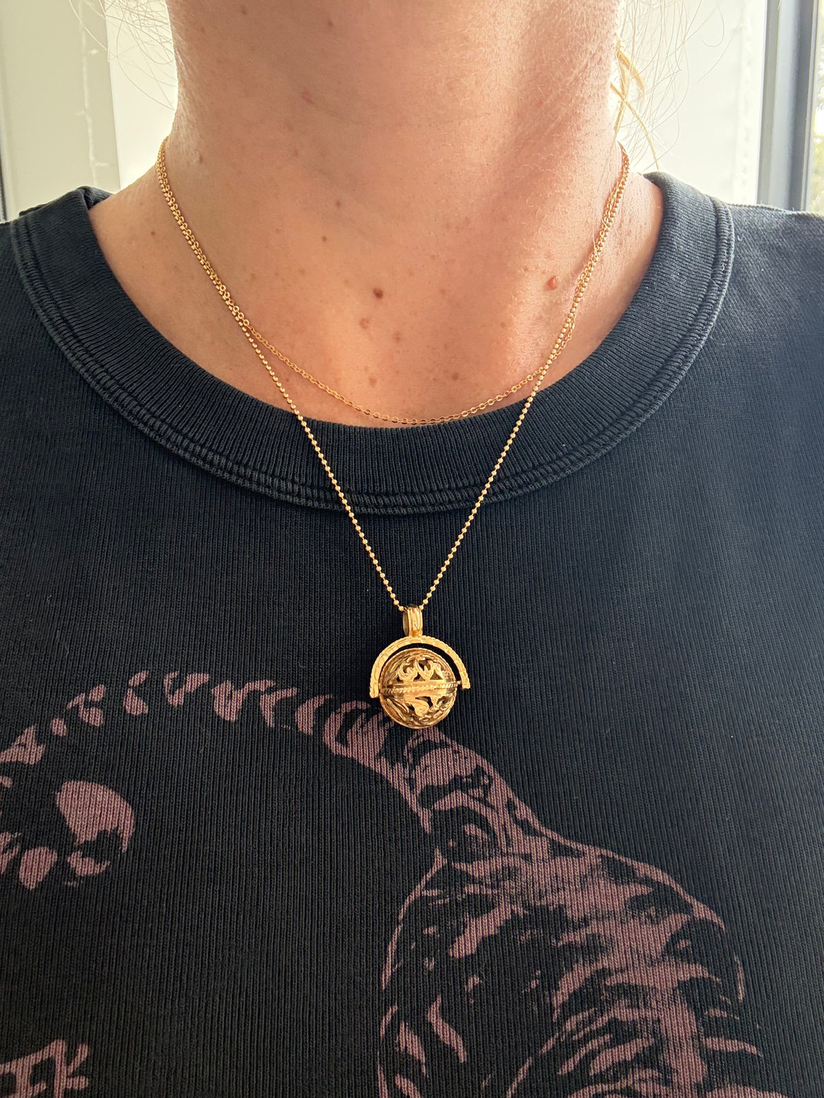 Antique Filigree Spinner Orb