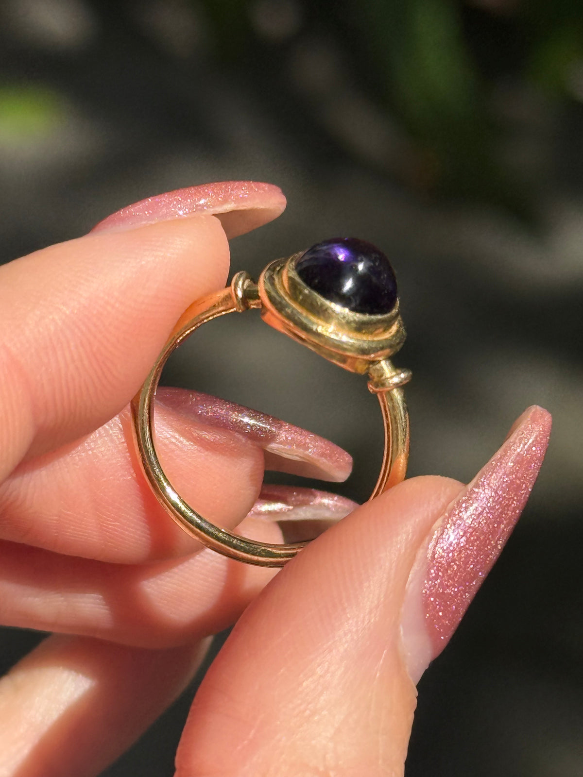 14k Amethyst Cabochon Ring