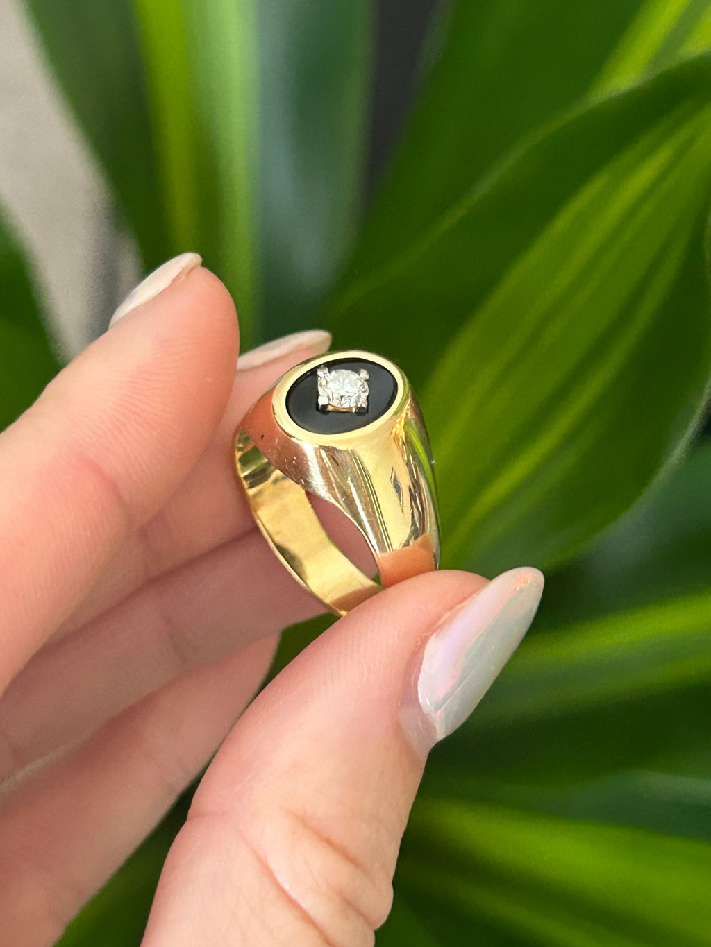 Diamond Onyx Signet