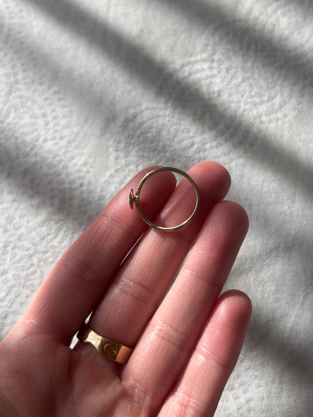 Dainty Flower Ring