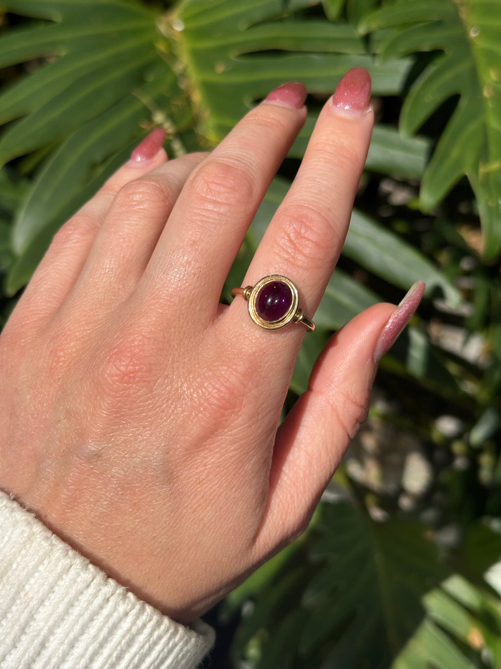 14k Amethyst Cabochon Ring