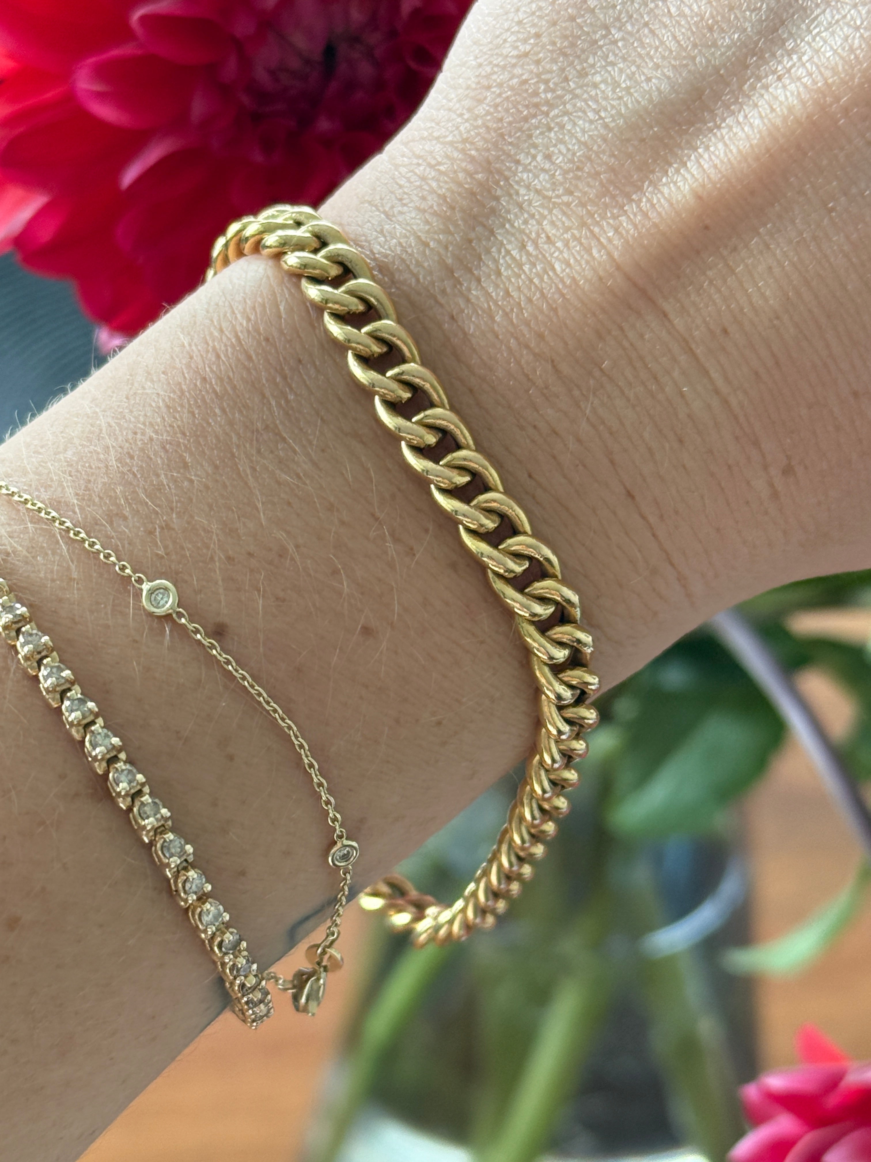 Rounded Curb Bracelet