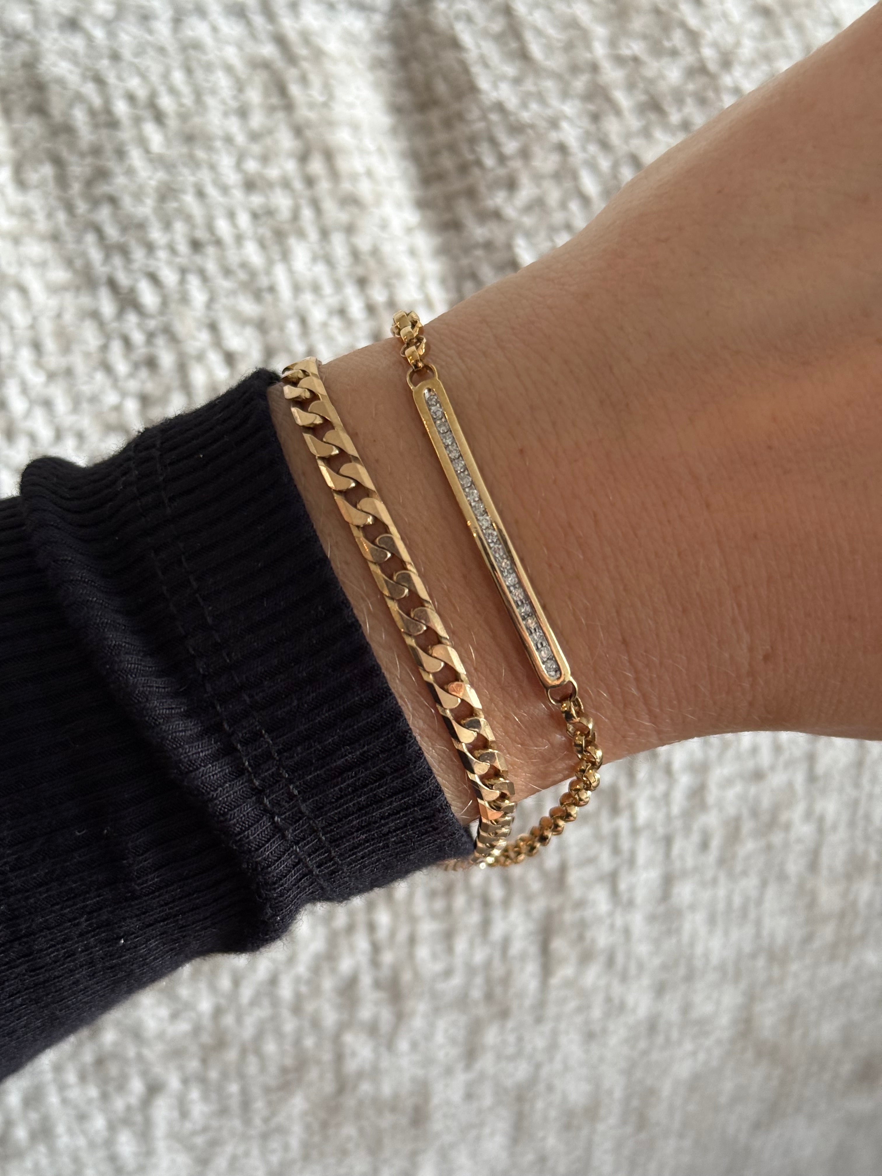 Solid Curb Bracelet