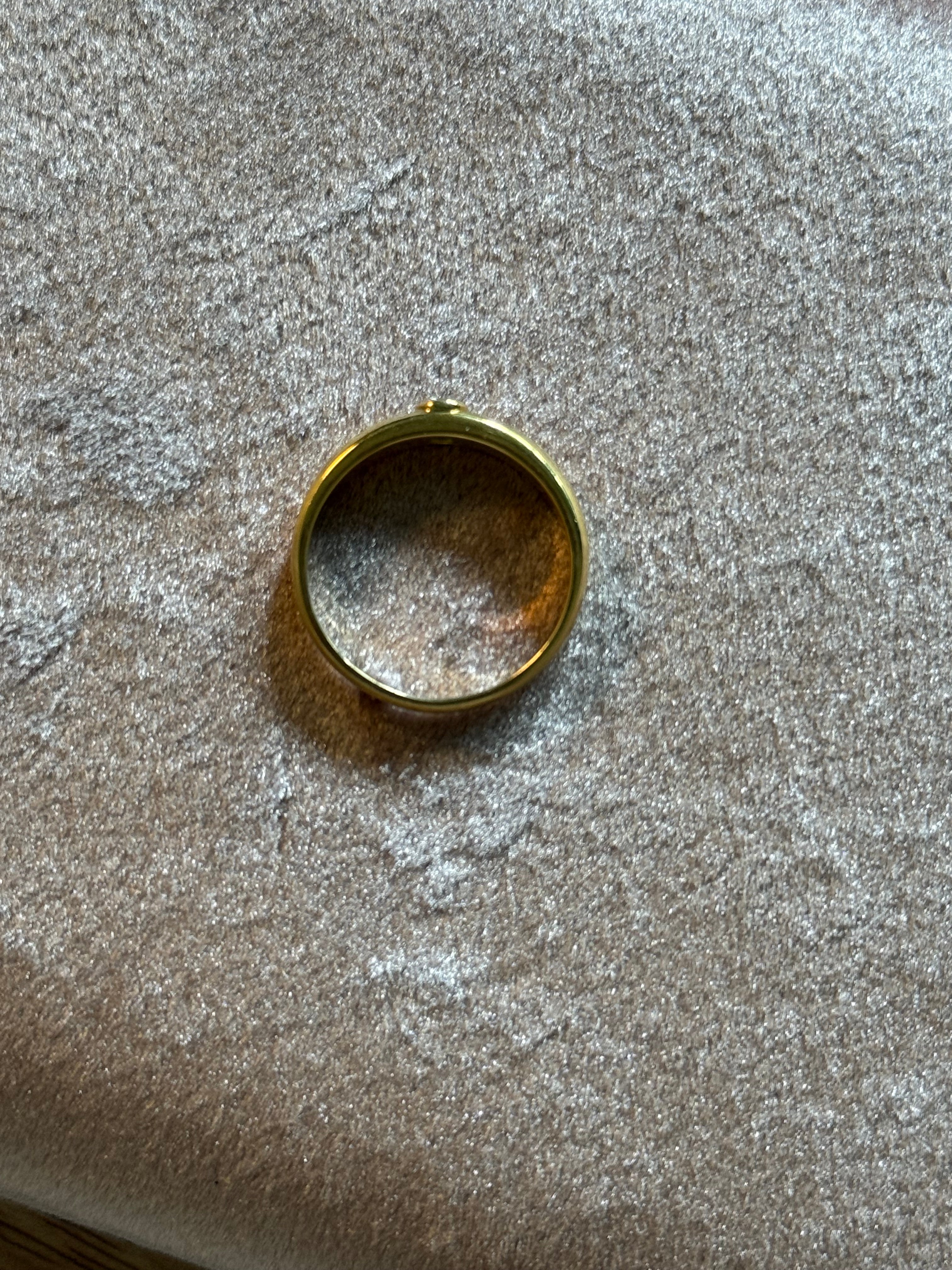 Solid Diamond Solitaire Band