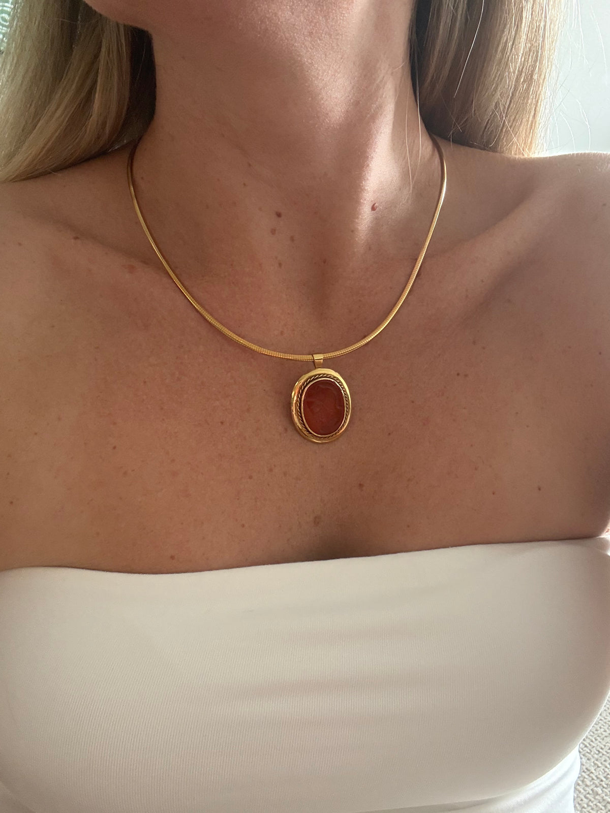 18k Roman Intaglio