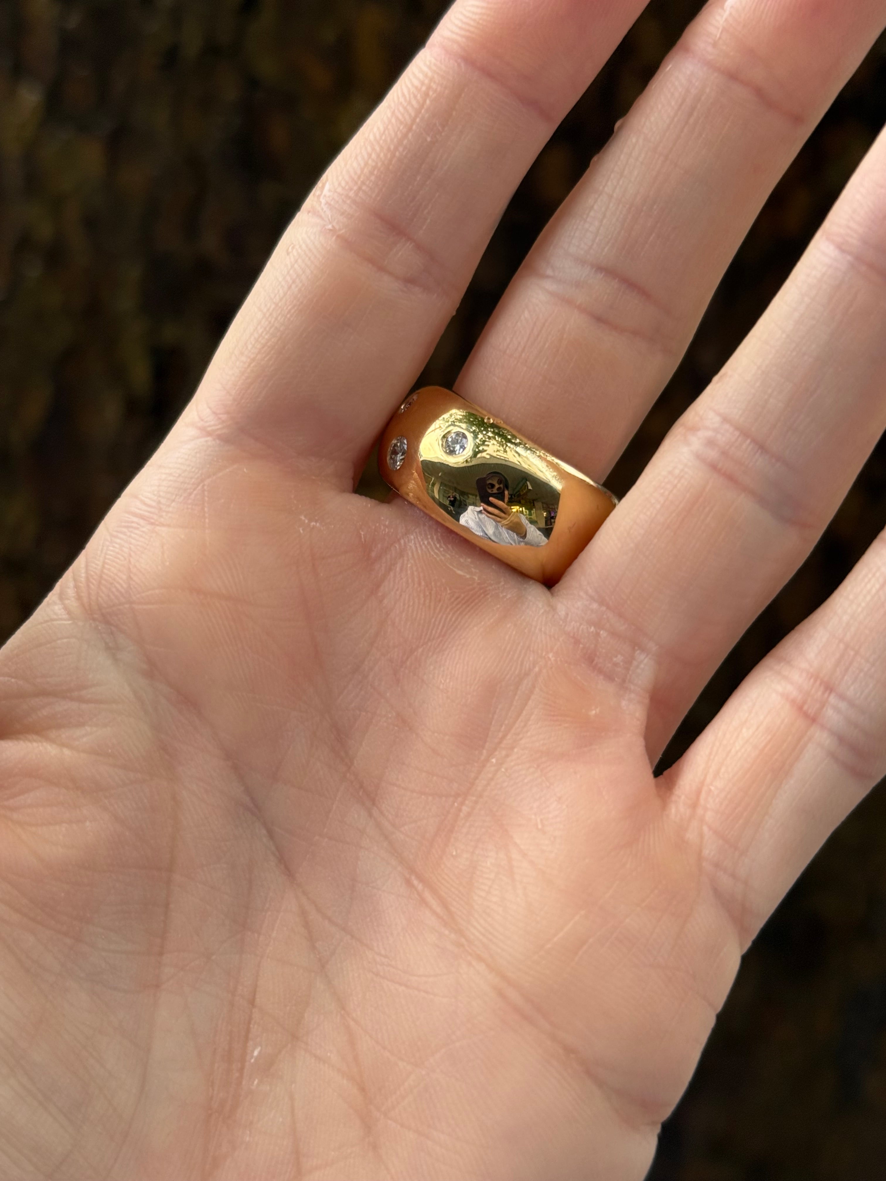 Solid Chunky Diamond Cluster Donut Band