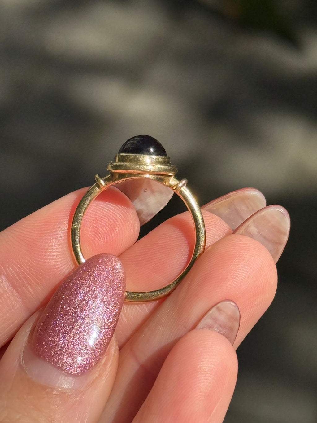 14k Amethyst Cabochon Ring