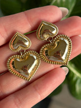 Load image into Gallery viewer, Sweetheart Earrings
