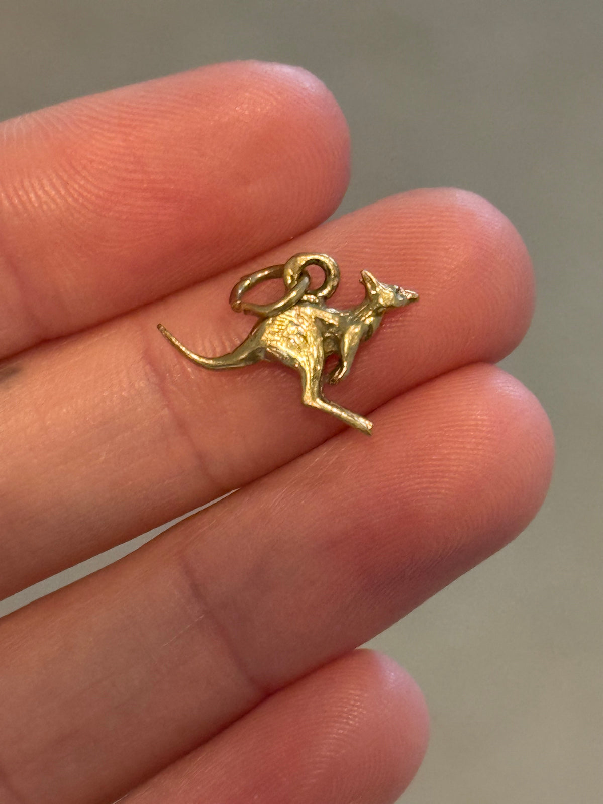 Mini Solid Kangaroo Charm