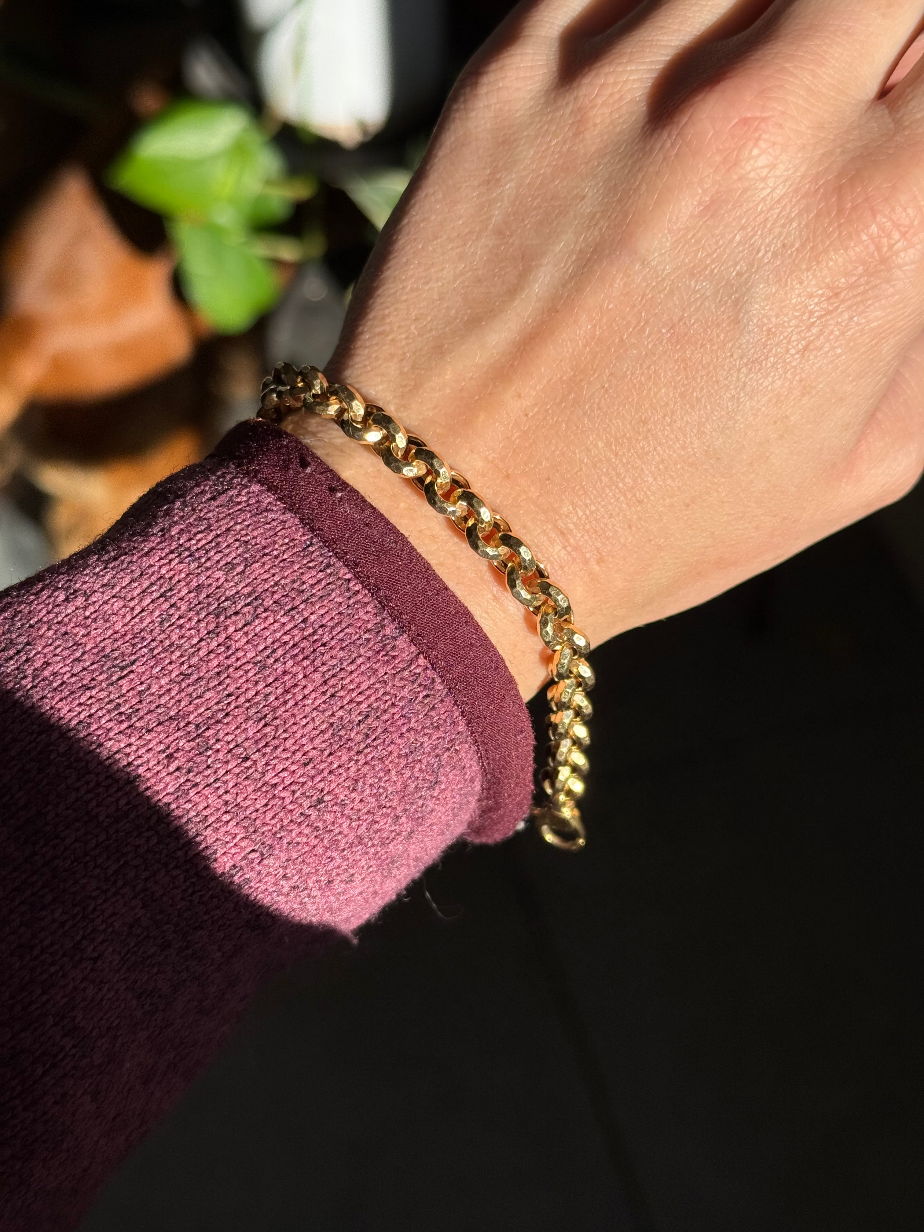 Diamond Cut Shimmery Rolo Bracelet