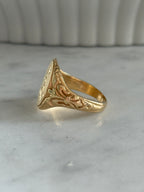 Signet Ring
