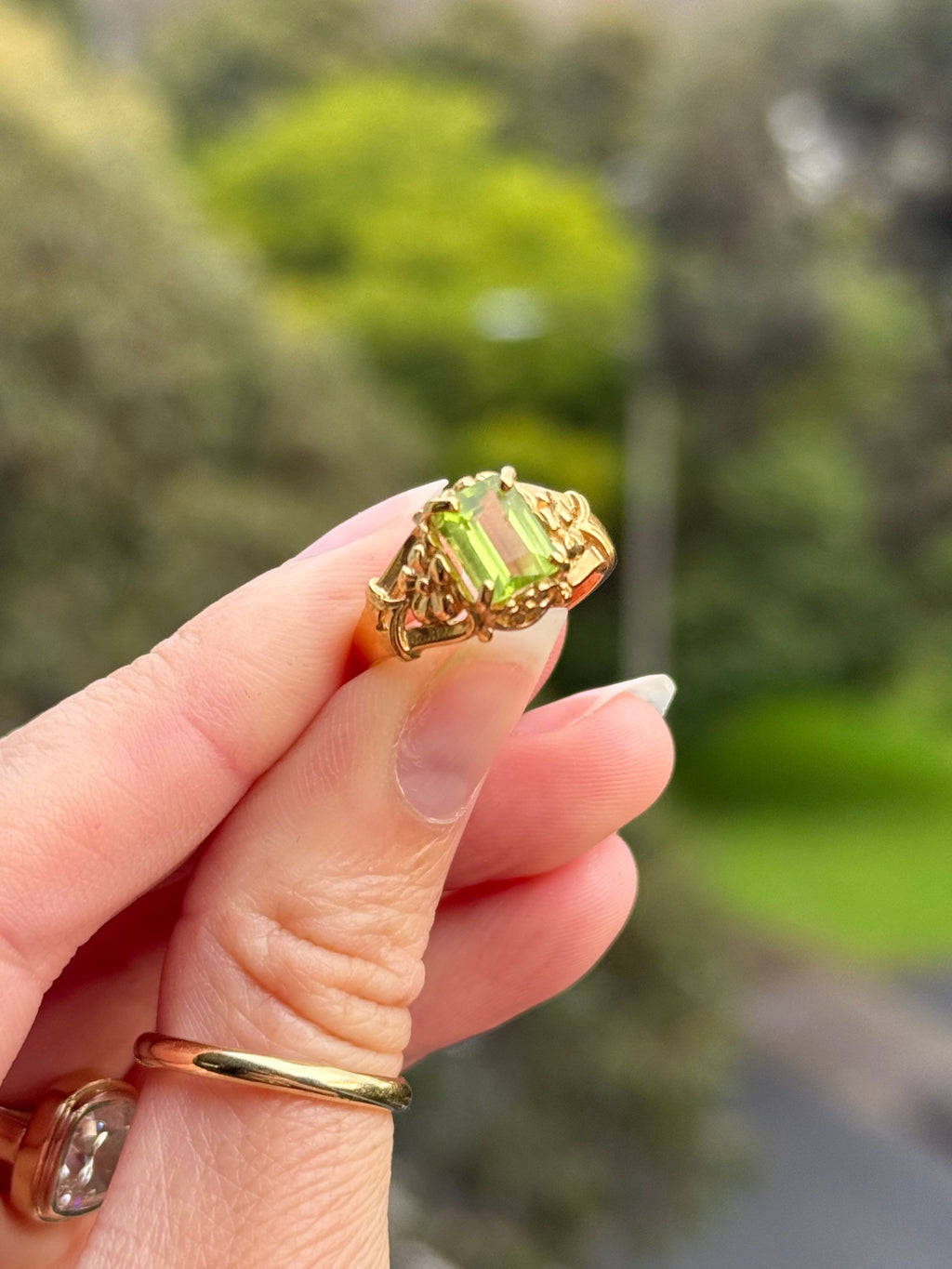 Peridot Flower Ring