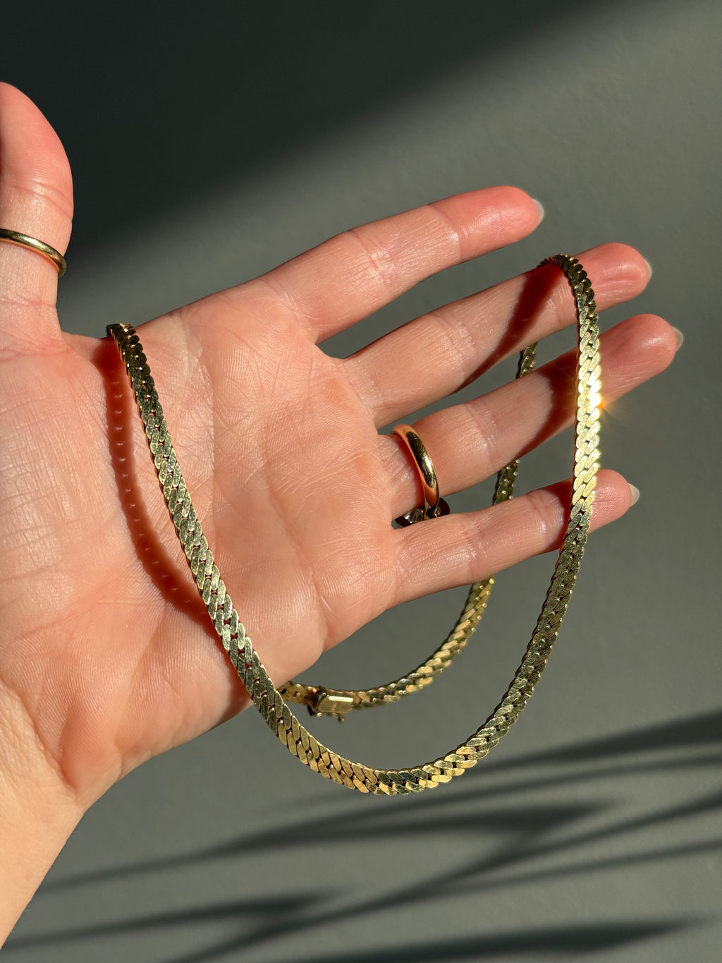 Solid Fishtail Curb Chain