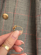 Z diamond Ornate Ring