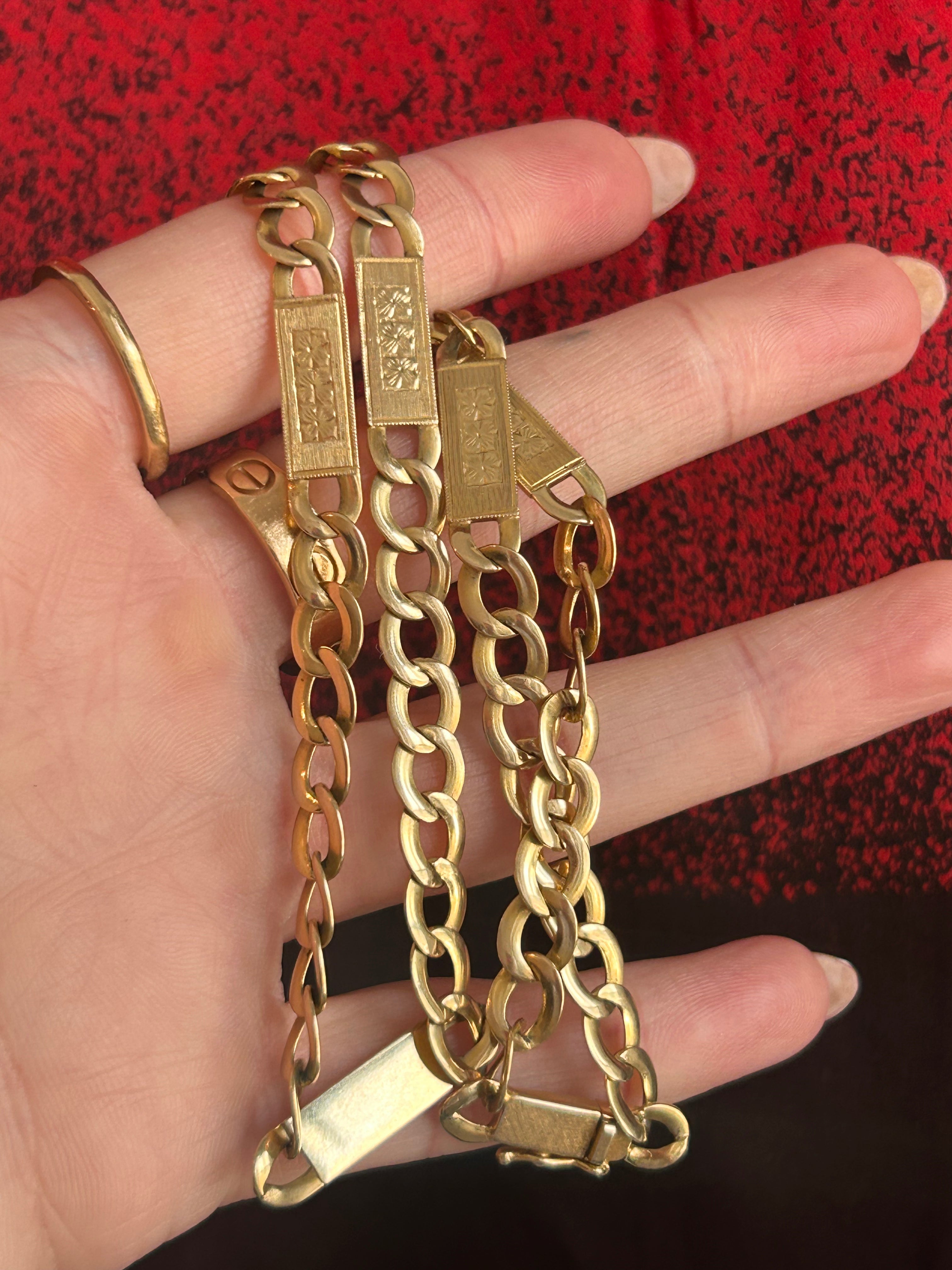 Solid Floral Bar Cuban