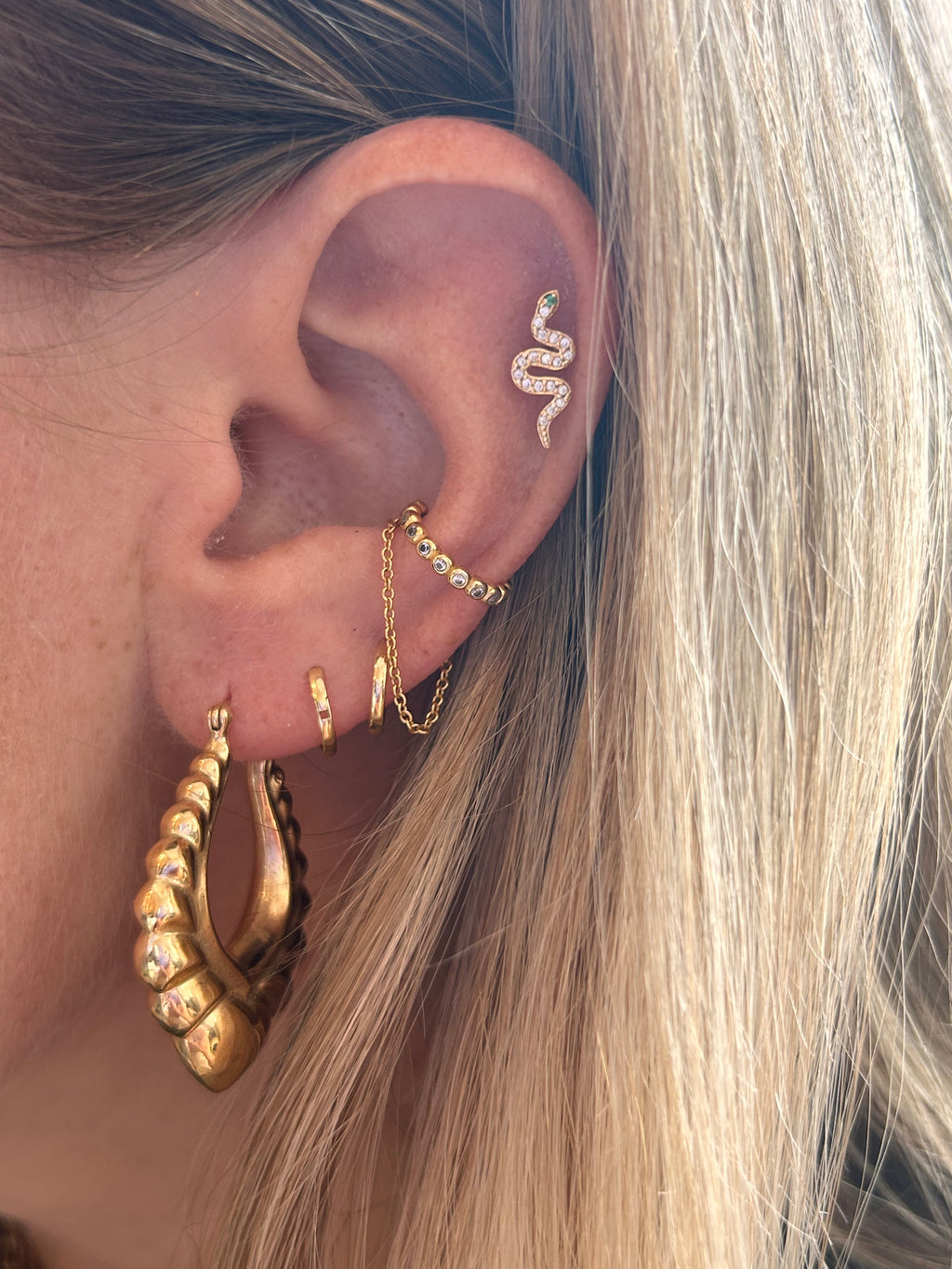 Chunky Croissant Heart Hoops