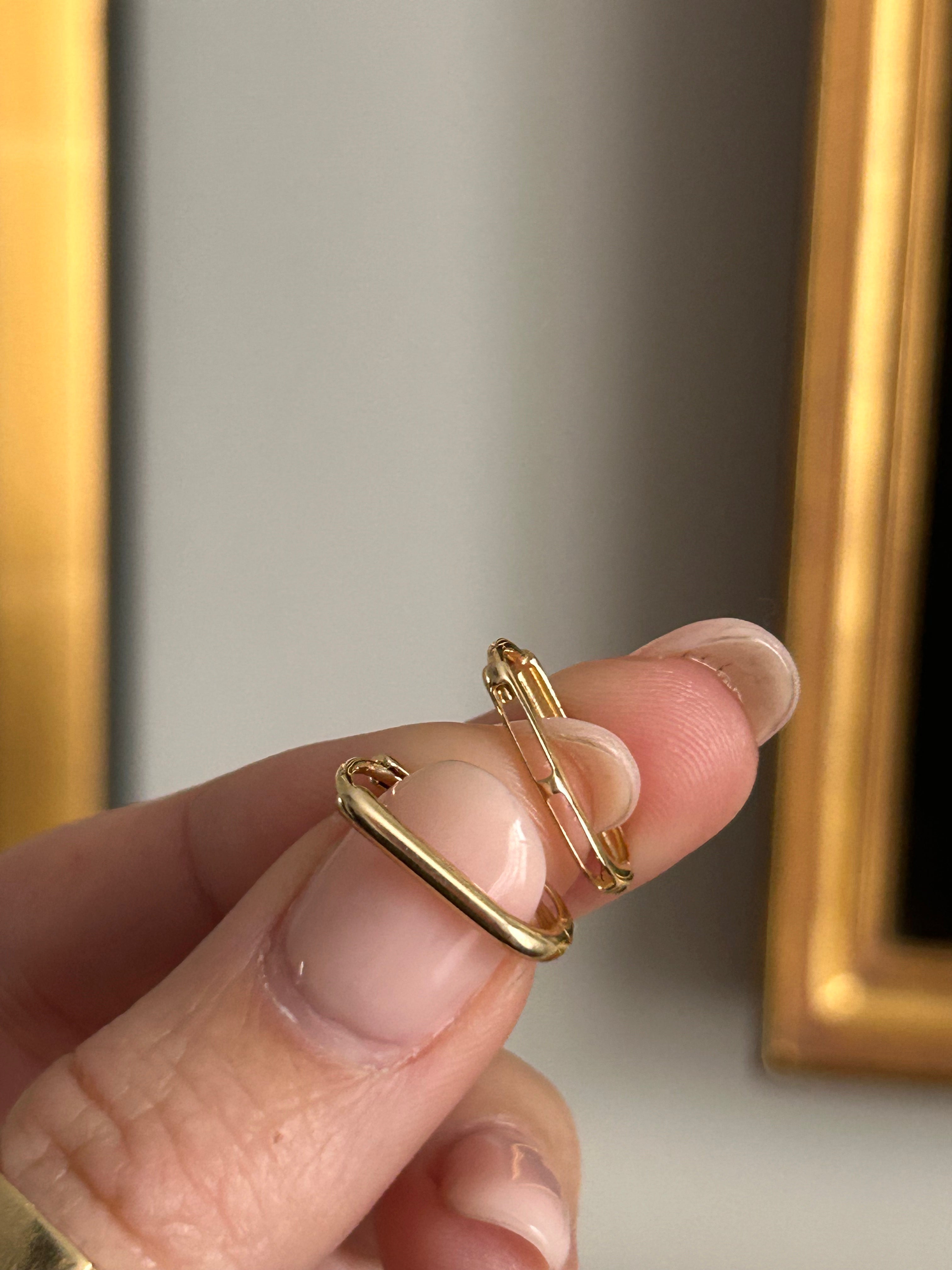 Rectangular Snap Mini Hoops