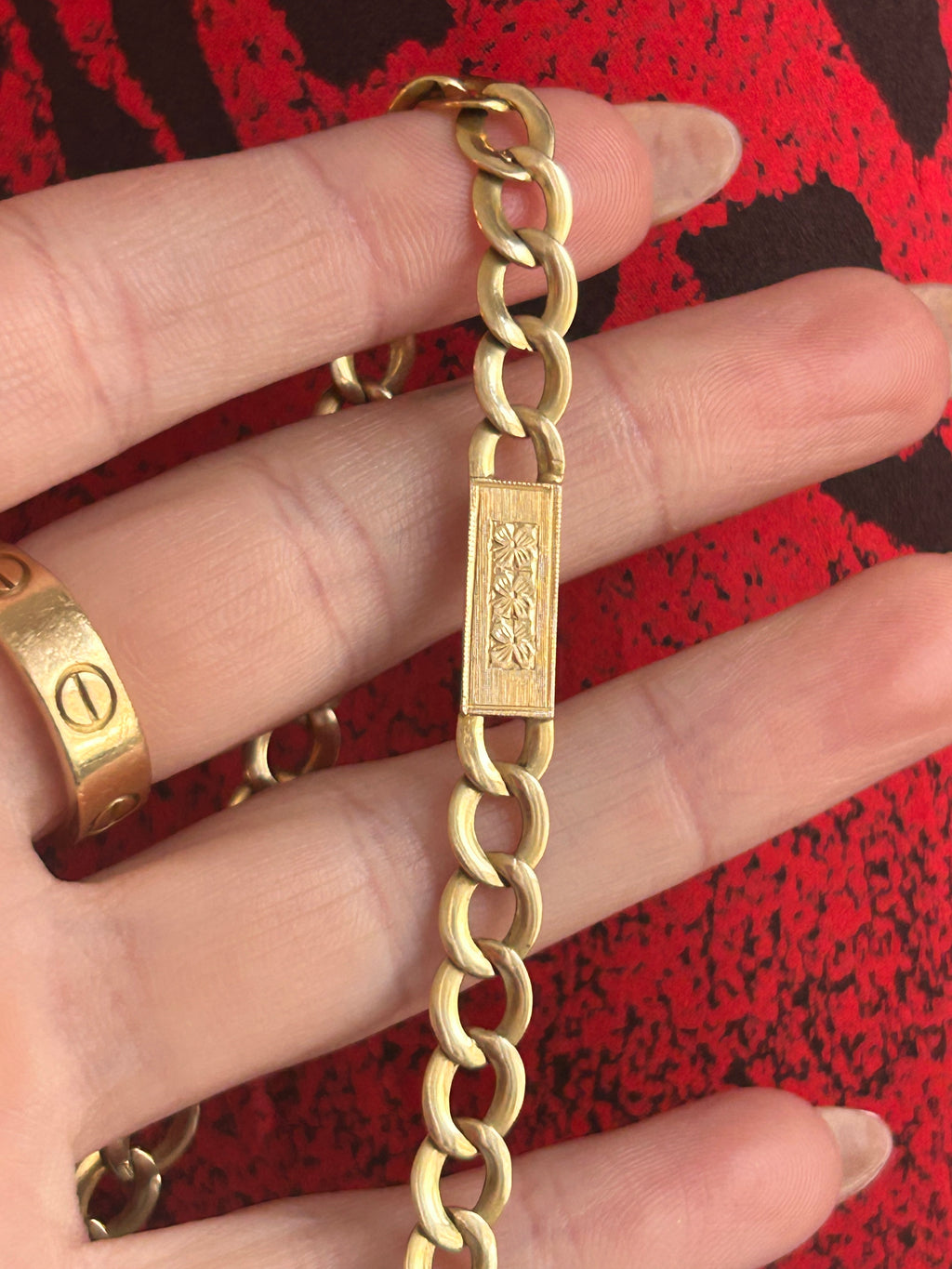 Solid Floral Bar Cuban