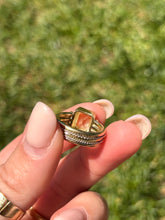 Load image into Gallery viewer, Green Sapphire Two Tone Ring
