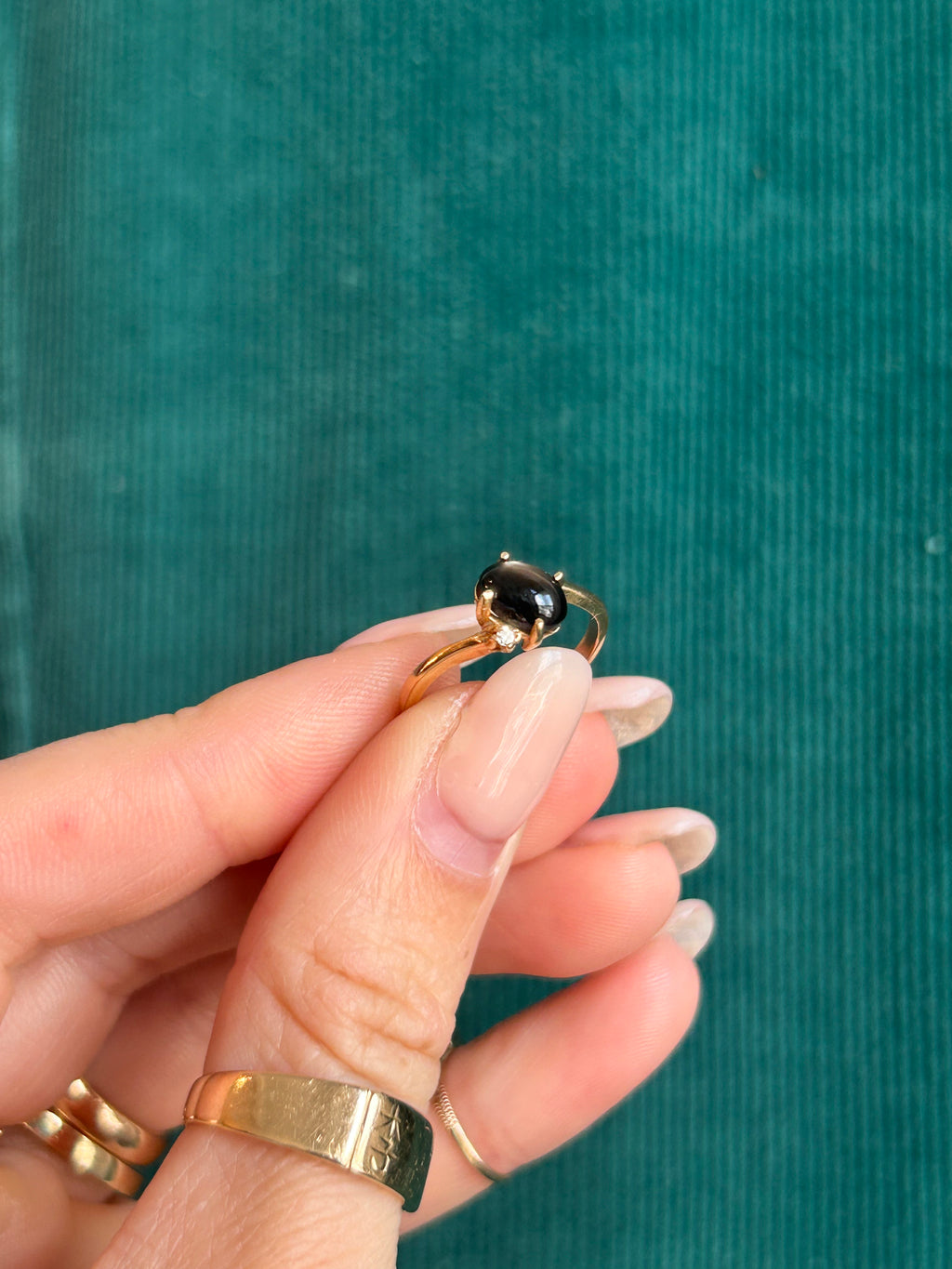 Star Sapphire Diamond Band