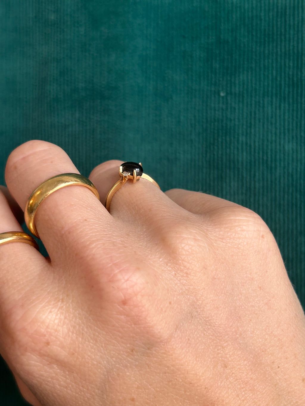 Star Sapphire Diamond Band