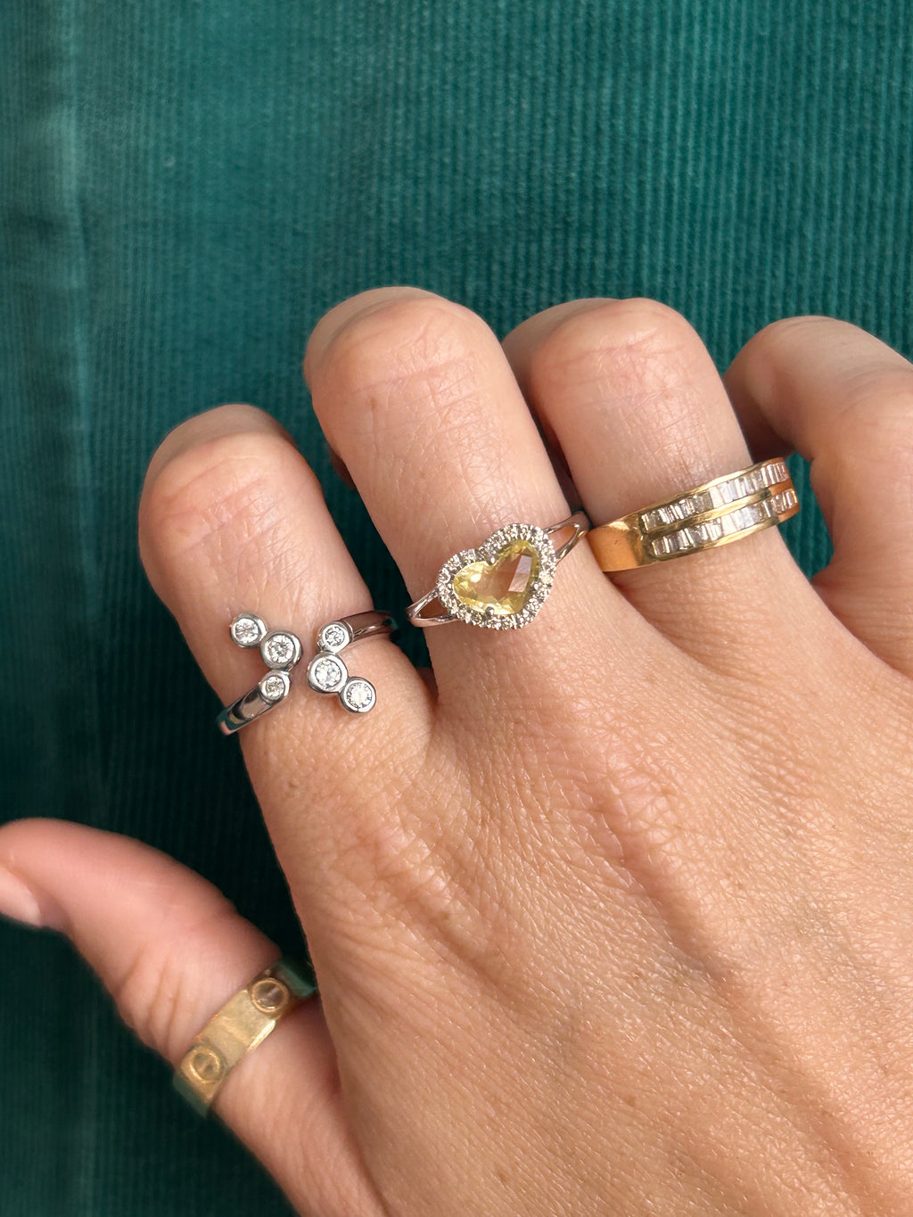 Diamond Bezel Split Comet Ring