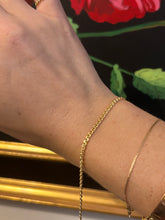 Load image into Gallery viewer, Dainty Mariner Bracelet
