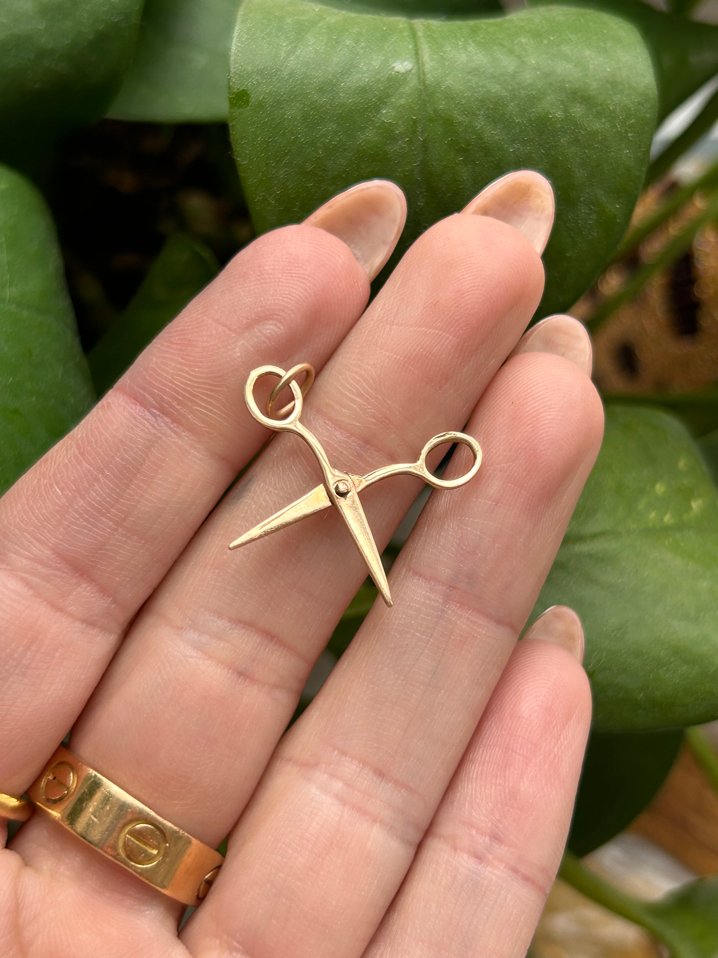 Scissor Charm
